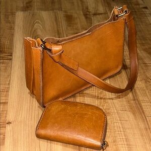 Madewell Sydney Leather Shoulder Bag and Wallet set